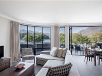 3 Bedroom Ground Floor Lake View Apartment - Peppers Beacon Queenstown